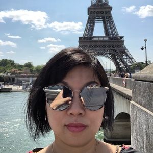 Meet your Posher, Sabrina